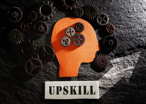 Importance Of Upskilling For A Virtual Assistant - How To Get Better At Remote Working?