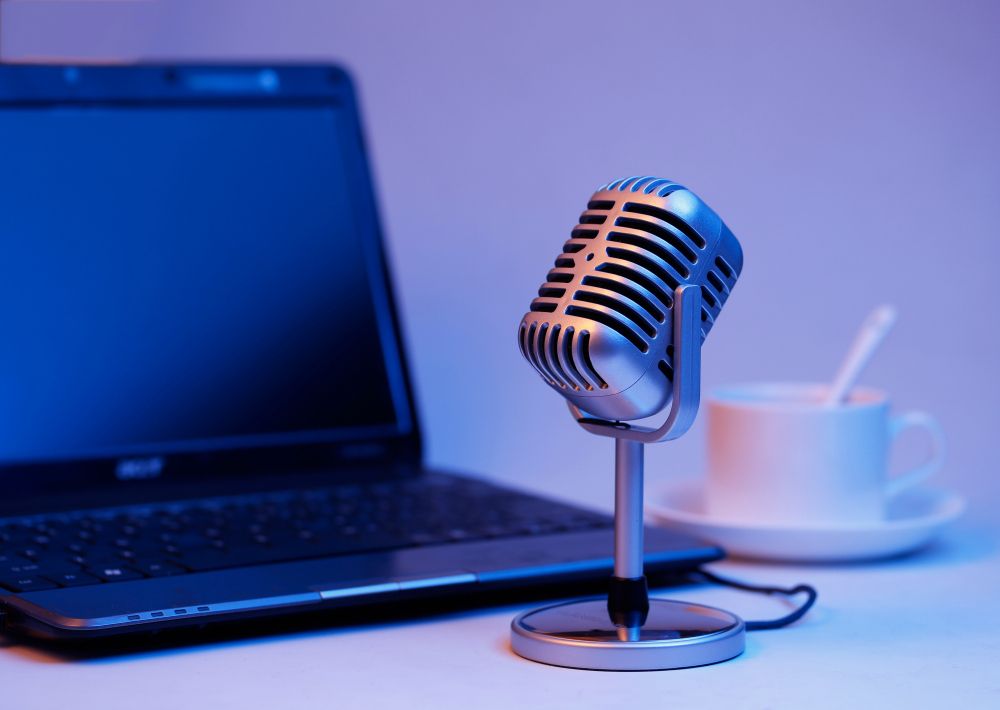 Hire Transcriptionists in 2025